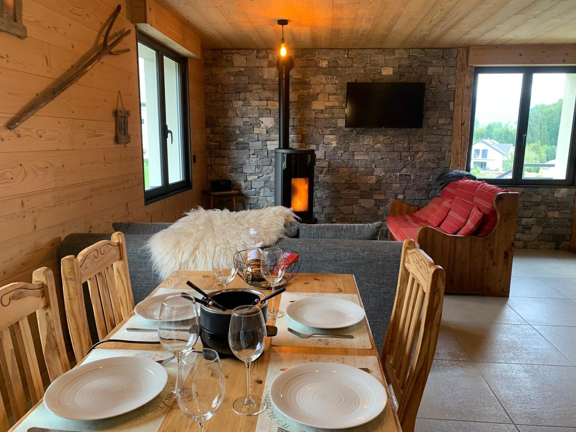 L'Ecureuil, Chez Le Charpentier D'Antan, La Chaleur Du Bois, Le Calme De La Campagne Apartment Epagny Metz-Tessy ภายนอก รูปภาพ