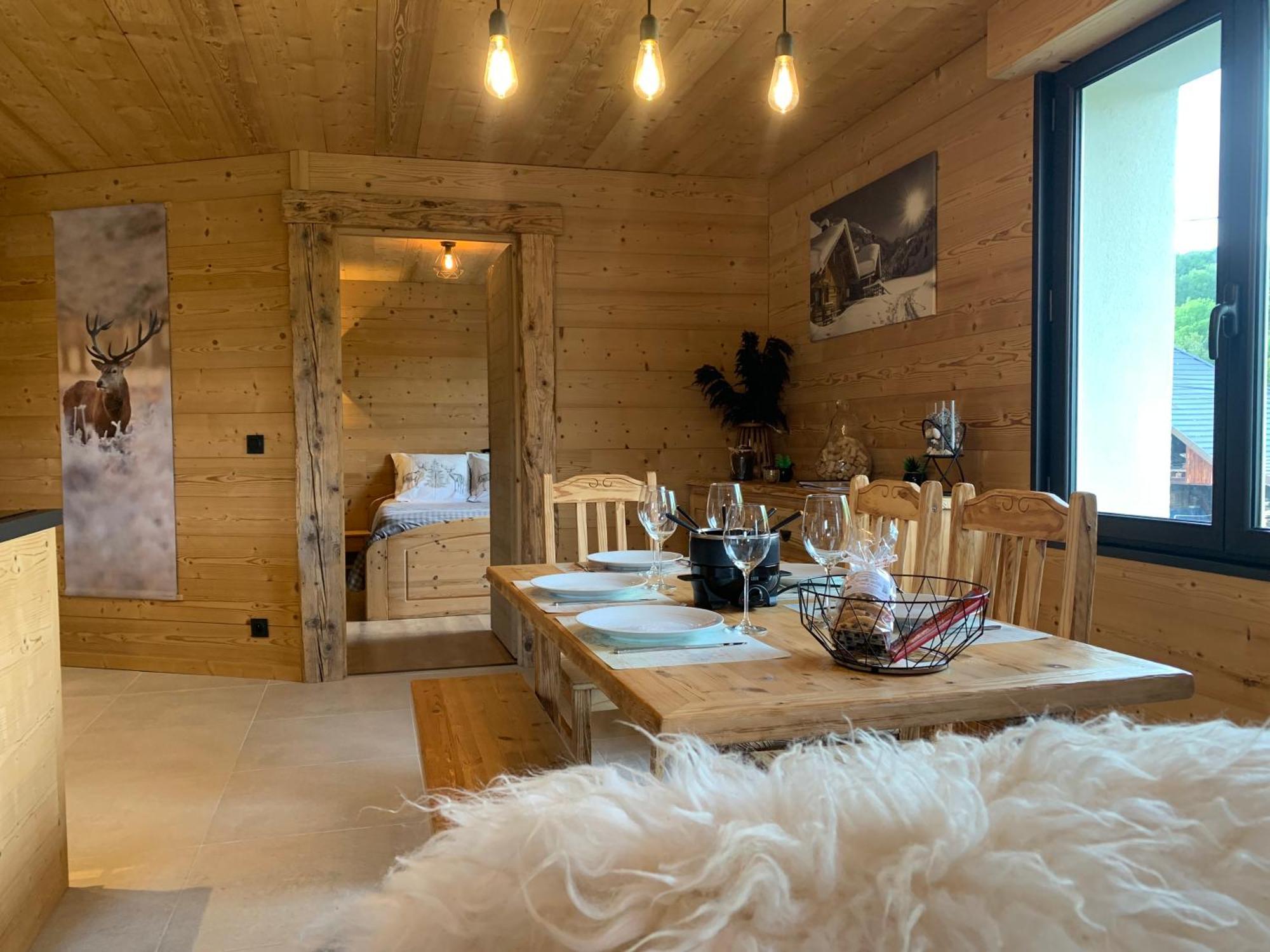 L'Ecureuil, Chez Le Charpentier D'Antan, La Chaleur Du Bois, Le Calme De La Campagne Apartment Epagny Metz-Tessy ภายนอก รูปภาพ